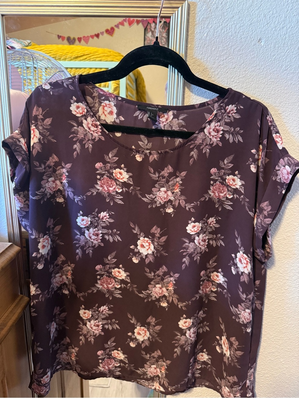 Forever 21 Plum Floral Cap-Sleeve Blouse